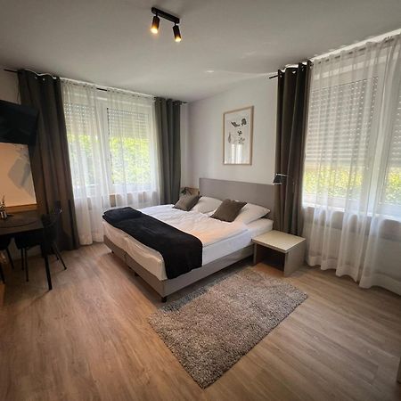 Alpha Rooms Backnang Bagian luar foto